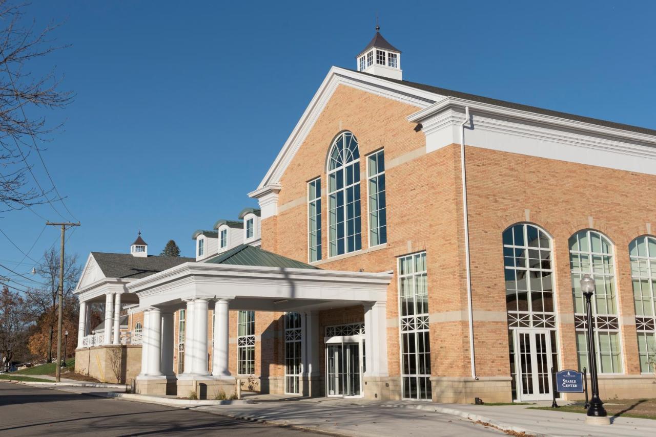 Hillsdale College Dow Hotel And Conference Center Exterior foto